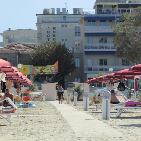 Hotel Morolli Римини Экстерьер фото